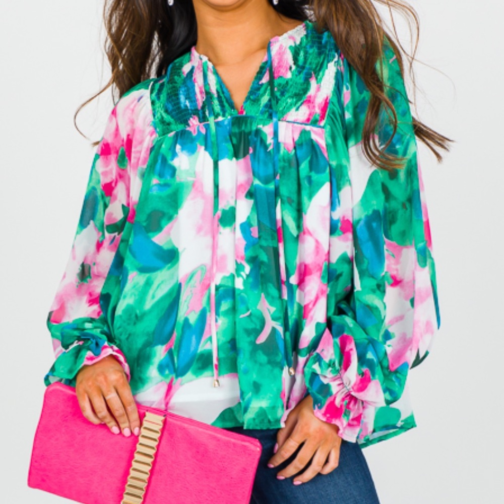 Entro | NWT Watercolor Blooms Blouse Into The Night Size Small